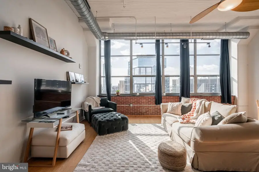 2200-28 Arch St #1011, Philadelphia, PA 19103 - #2