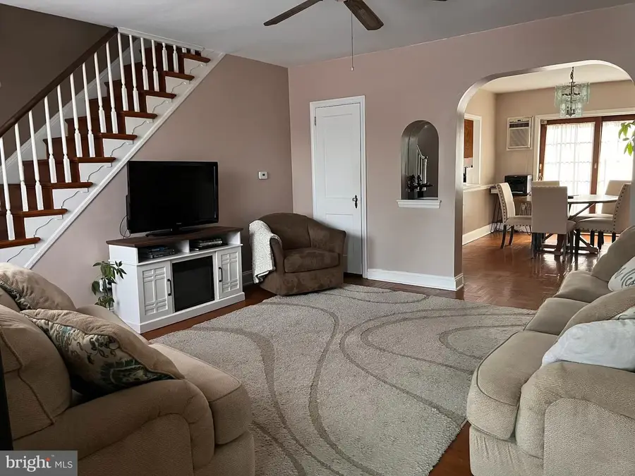 3312 Oakmont St, Philadelphia, PA 19136 - Image #2