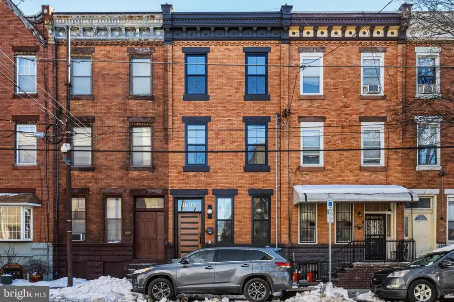 1635 S 5th St, Philadelphia, PA 19148 - #2