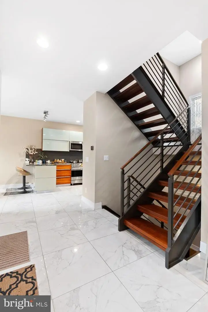 813 N Orianna St #813a, Philadelphia, PA 19123 - #3