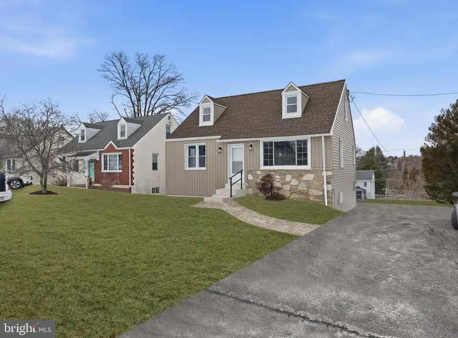 513 Smithfield Ave, Philadelphia, PA 19116 - #2