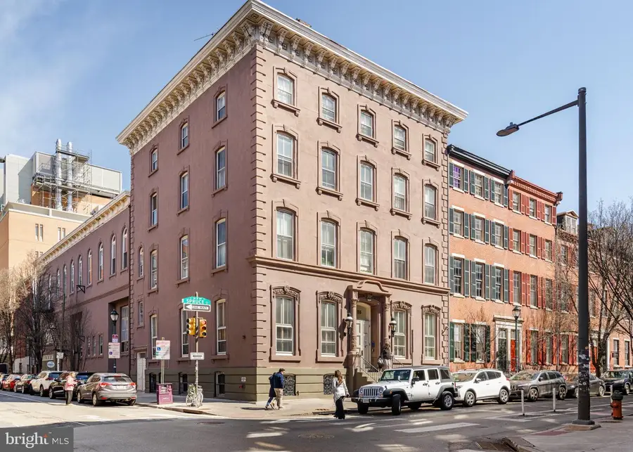 1035 Spruce St #102, Philadelphia, PA 19107 - #3