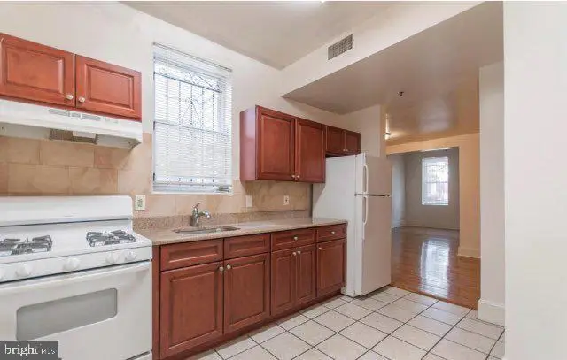 1726 W Girard Ave, Philadelphia, PA 19130 - Image #3