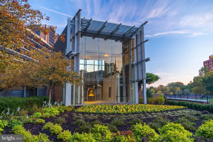 300 N 3rd St #102, Philadelphia, PA 19106 - #2