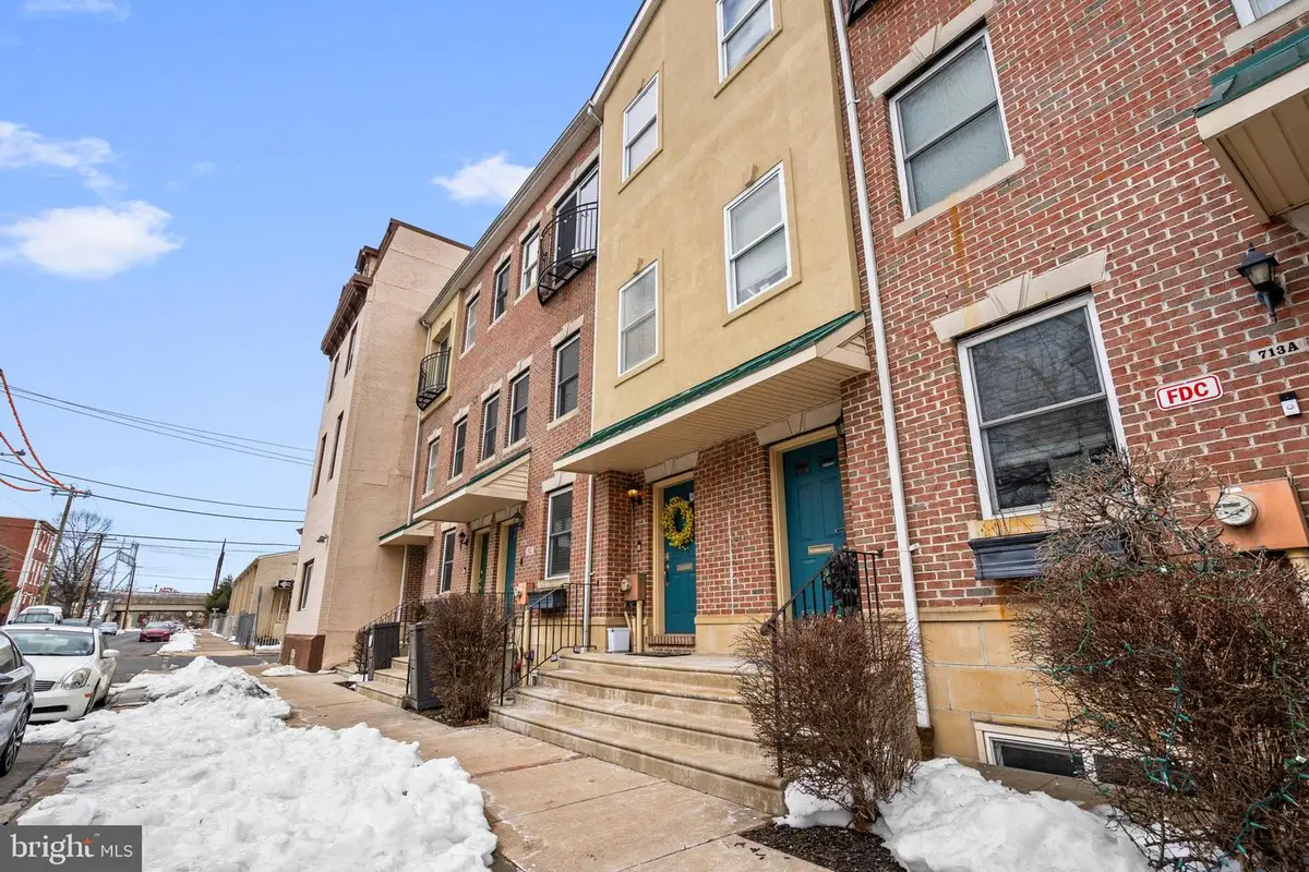 715 Brown St #b, Philadelphia, PA 19123 - #1
