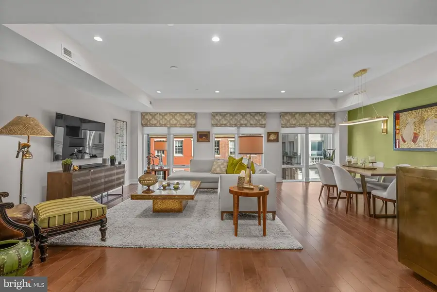 262 S 16th St #4, Philadelphia, PA 19102 - #2