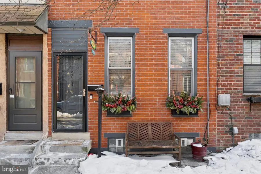 2213 Tulip St, Philadelphia, PA 19125 - Image #3