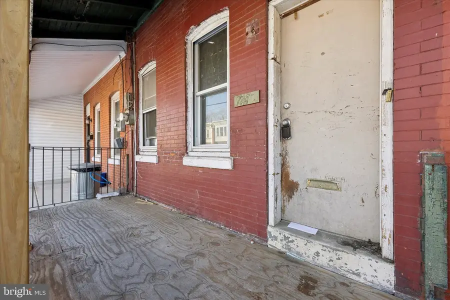 747 N 37th St, Philadelphia, PA 19104 - #3