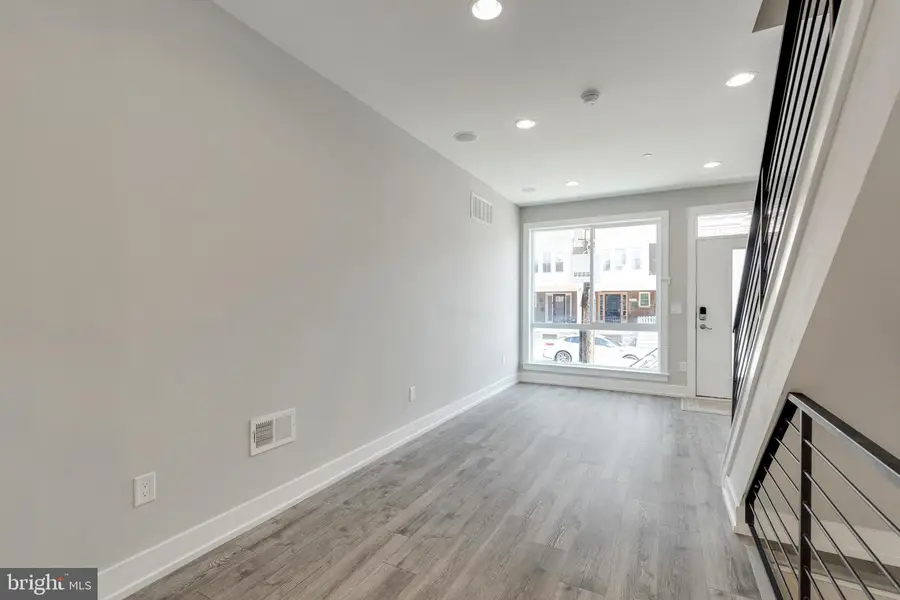 2264 E Cambria St, Philadelphia, PA 19134 - #3