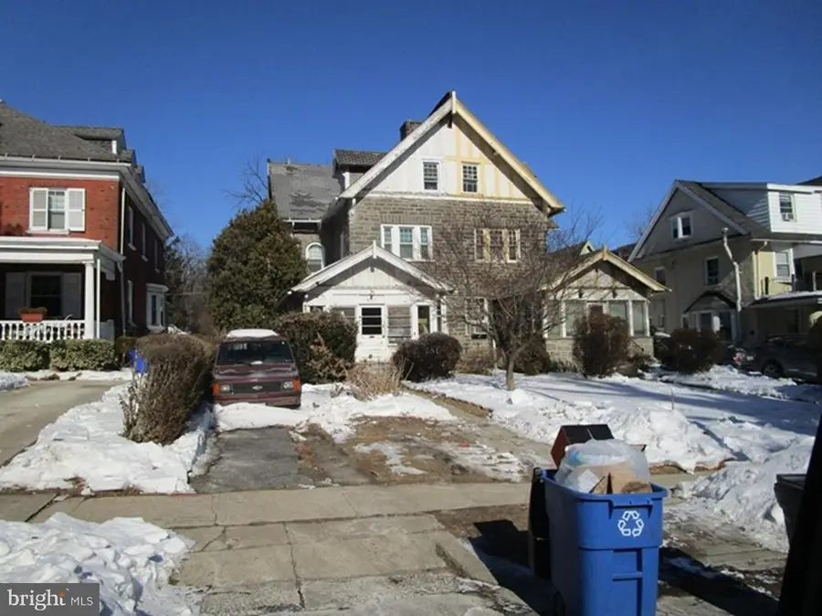 6307 Sherwood Rd, Philadelphia, PA 19151 - #3