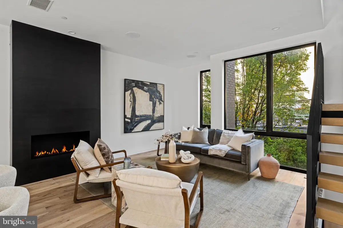 1432 Kenilworth St, Philadelphia, PA 19146 - #1