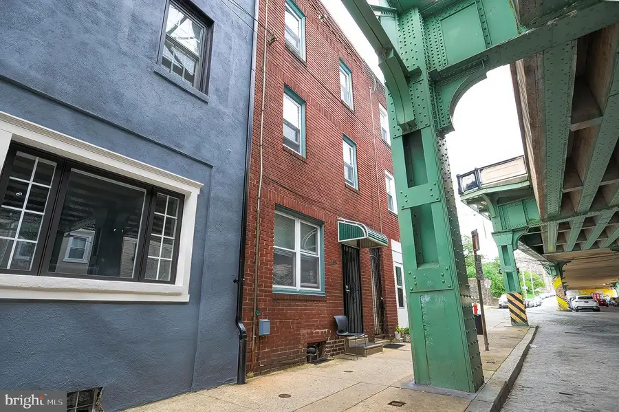 4327 Cresson St, Philadelphia, PA 19127 - #3