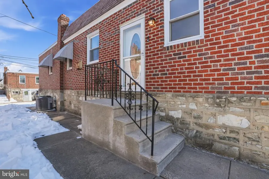 1621 Benson St, Philadelphia, PA 19152 - #3