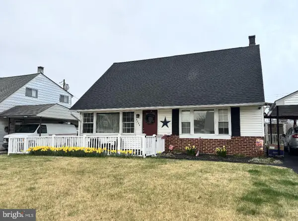 2862 Nautilus Rd, PHILADELPHIA, PA 19154