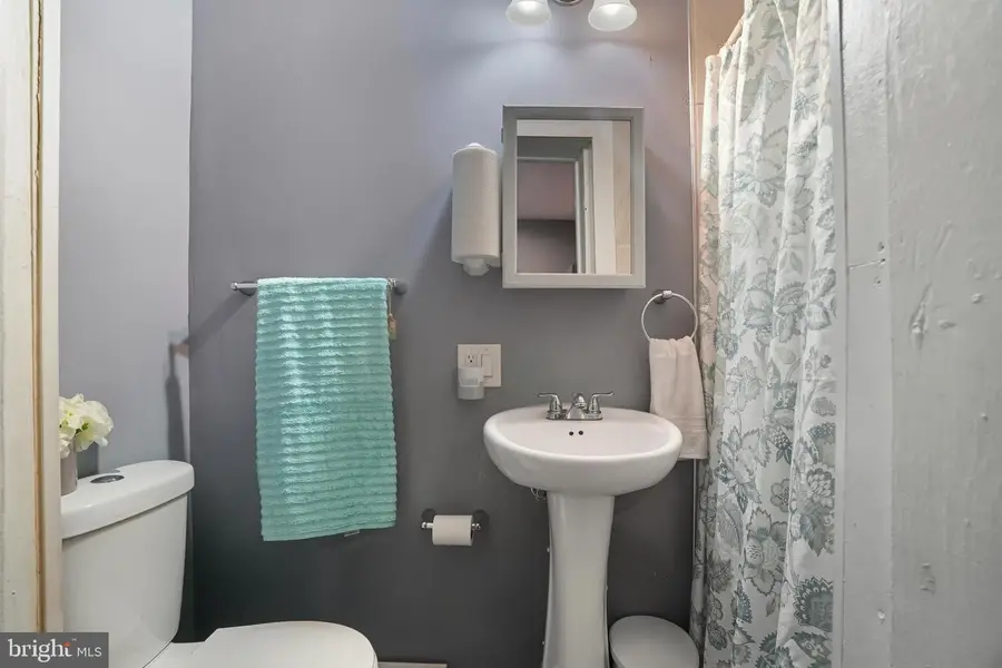 1705 Harrison St, Philadelphia, PA 19124 - #2