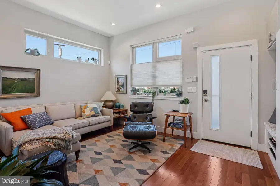 2567 E Thompson St, Philadelphia, PA 19125 - #3