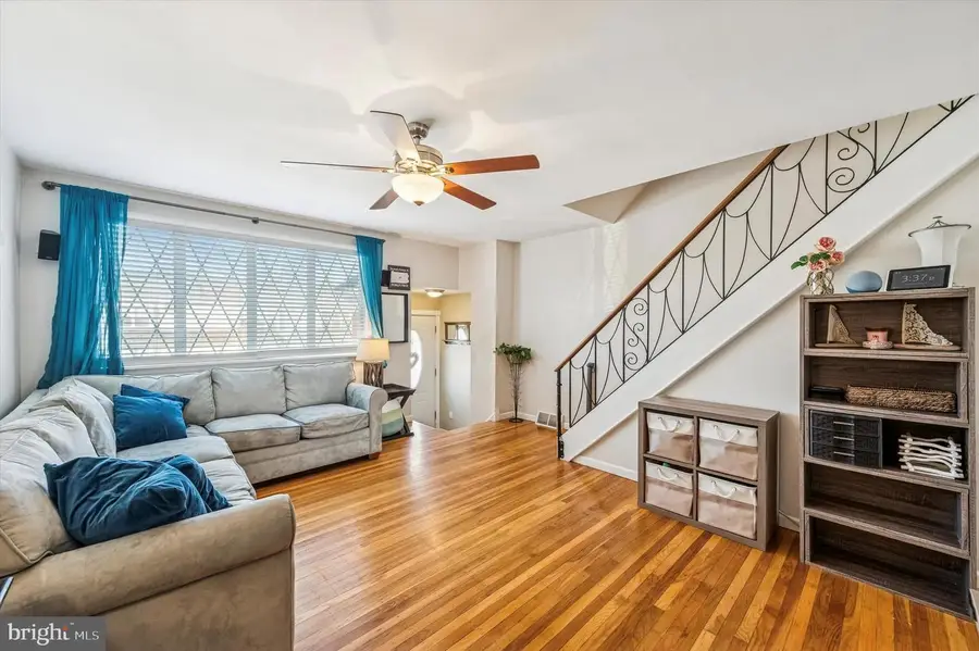 206 Rock St, Philadelphia, PA 19128 - #3