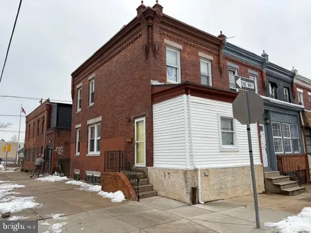 2501 S Gross St, Philadelphia, PA 19142 - #1