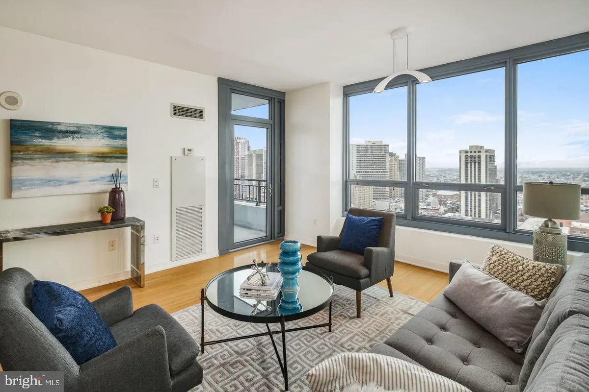 2101-00 Market St #2805, Philadelphia, PA 19103 - #1