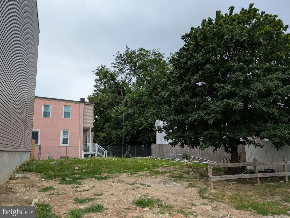 735 42nd St, Philadelphia, PA 19104 - #1