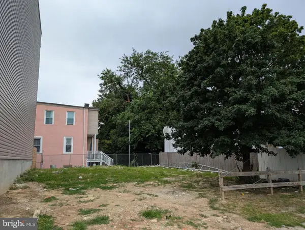 735 42nd St, PHILADELPHIA, PA 19104
