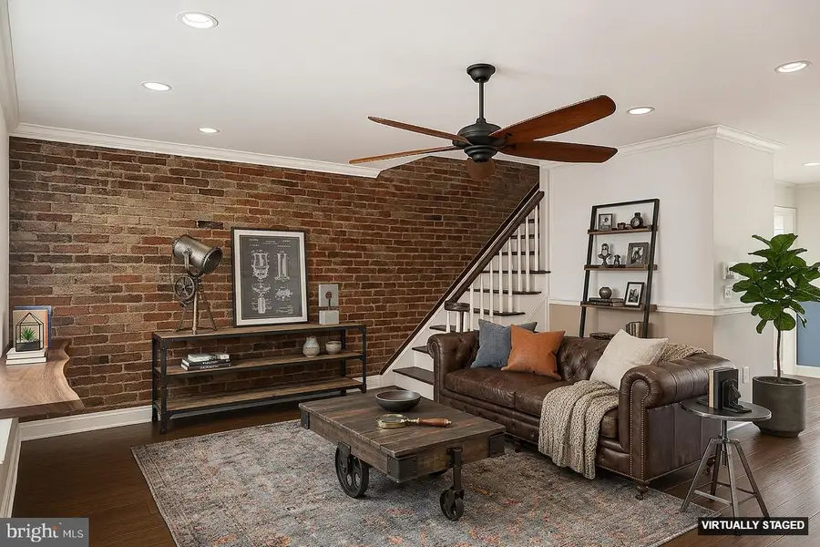 6421 N 15th St, Philadelphia, PA 19126 - #2