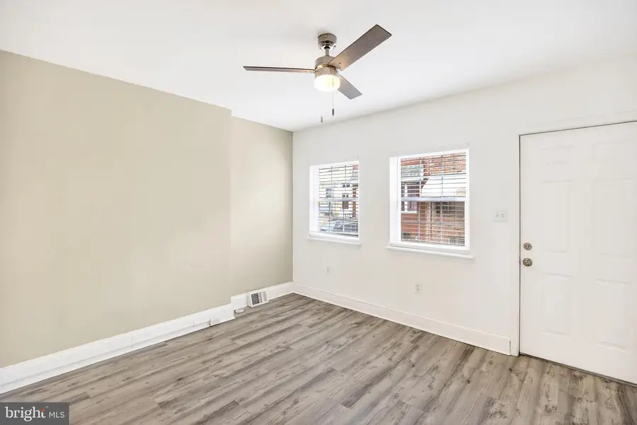 252 Sigel St, Philadelphia, PA 19148 - #3
