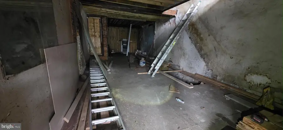 2312 Tasker St, Philadelphia, PA 19145 - #2