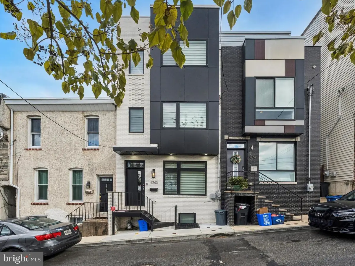 4743 Fowler St, Philadelphia, PA 19127 - #1
