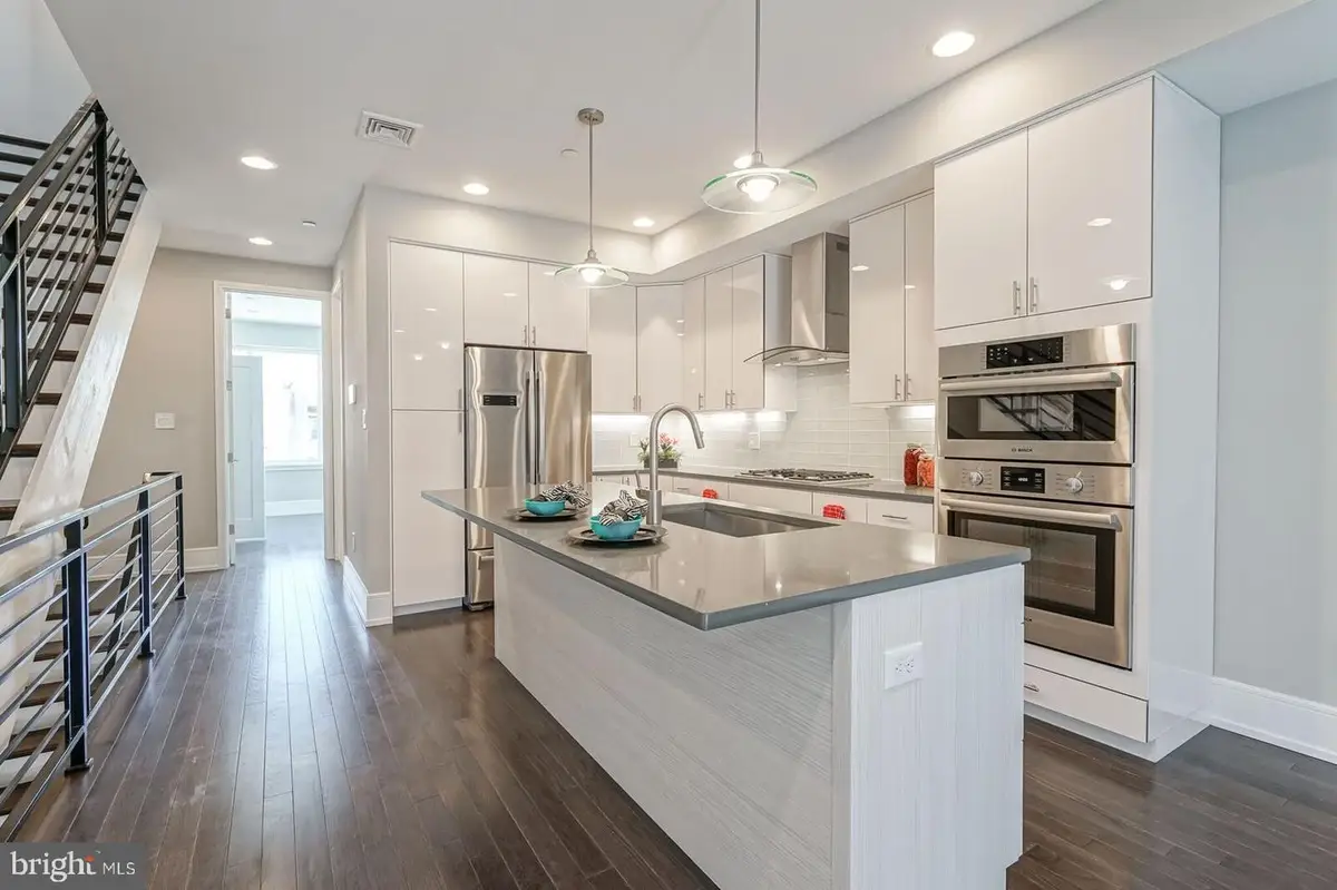 1006 S 17th St #b, Philadelphia, PA 19146 - #1