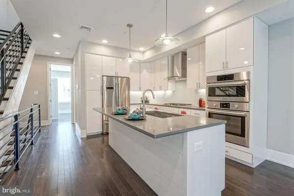 1006 S 17th St #b, PHILADELPHIA, PA 19146