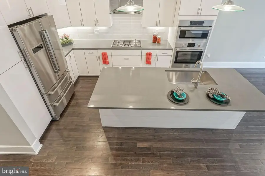 1006 S 17th St #b, Philadelphia, PA 19146 - #3