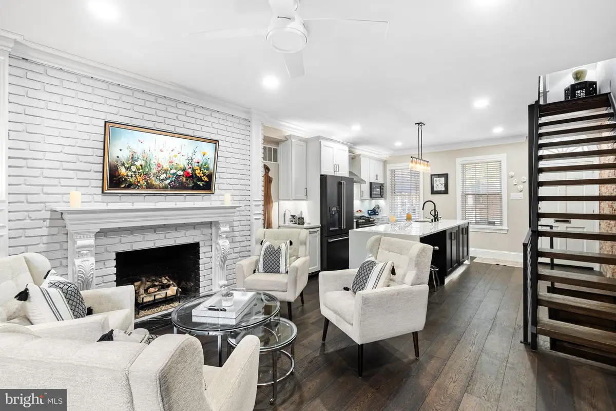 409 S 13th St, Philadelphia, PA 19147 - #1