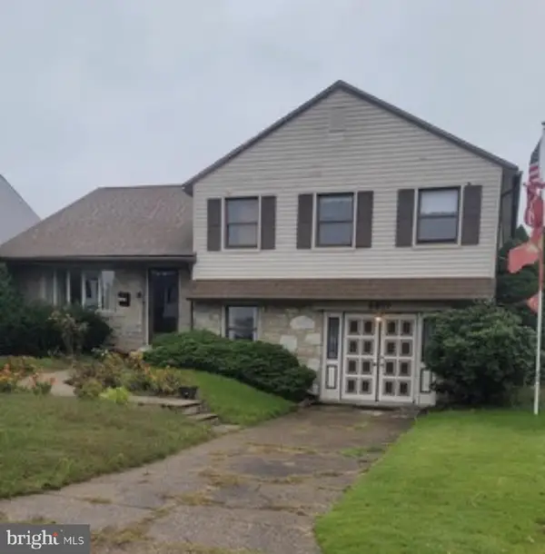 8027 Narvon St, PHILADELPHIA, PA 19136