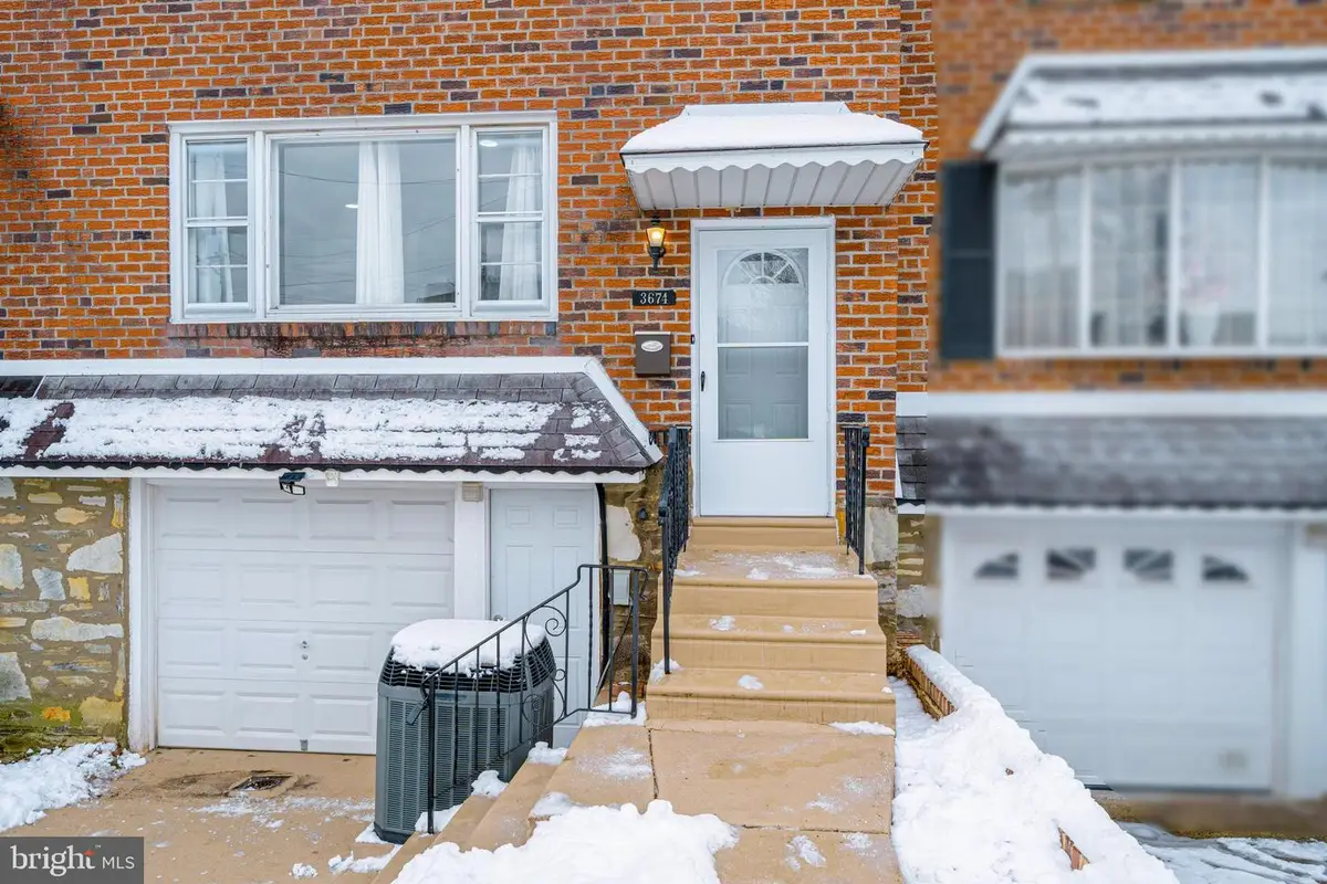 3674 Salina Rd, Philadelphia, PA 19154 - #1