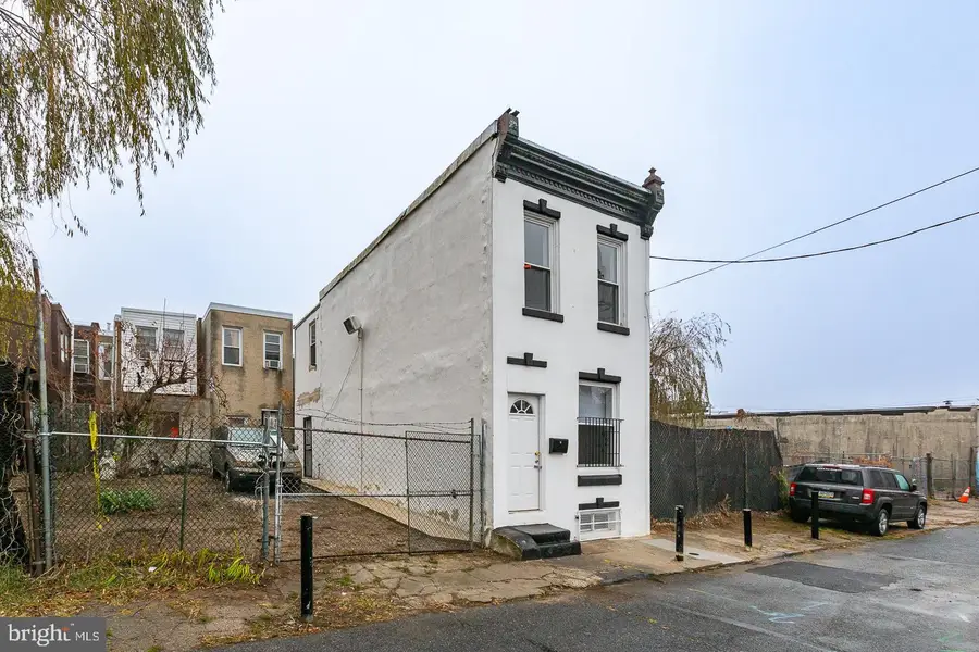 2735 N Waterloo St, Philadelphia, PA 19133 - #2
