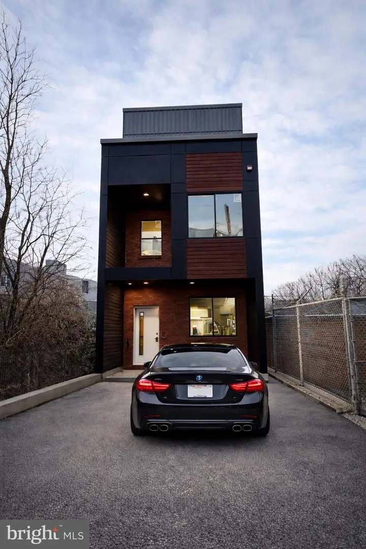 4748 Sheldon St, Philadelphia, PA 19127 - #1