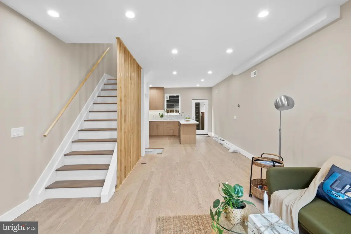 1032 S Randolph St, Philadelphia, PA 19147 - #1