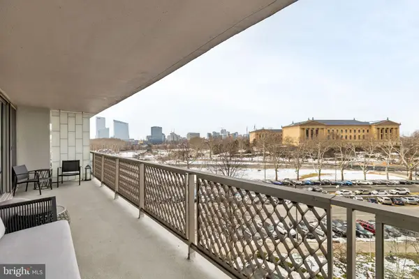 2401 Pennsylvania Ave #5c42, PHILADELPHIA, PA 19130