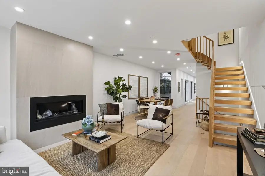 1923 Manning St, Philadelphia, PA 19103 - #2