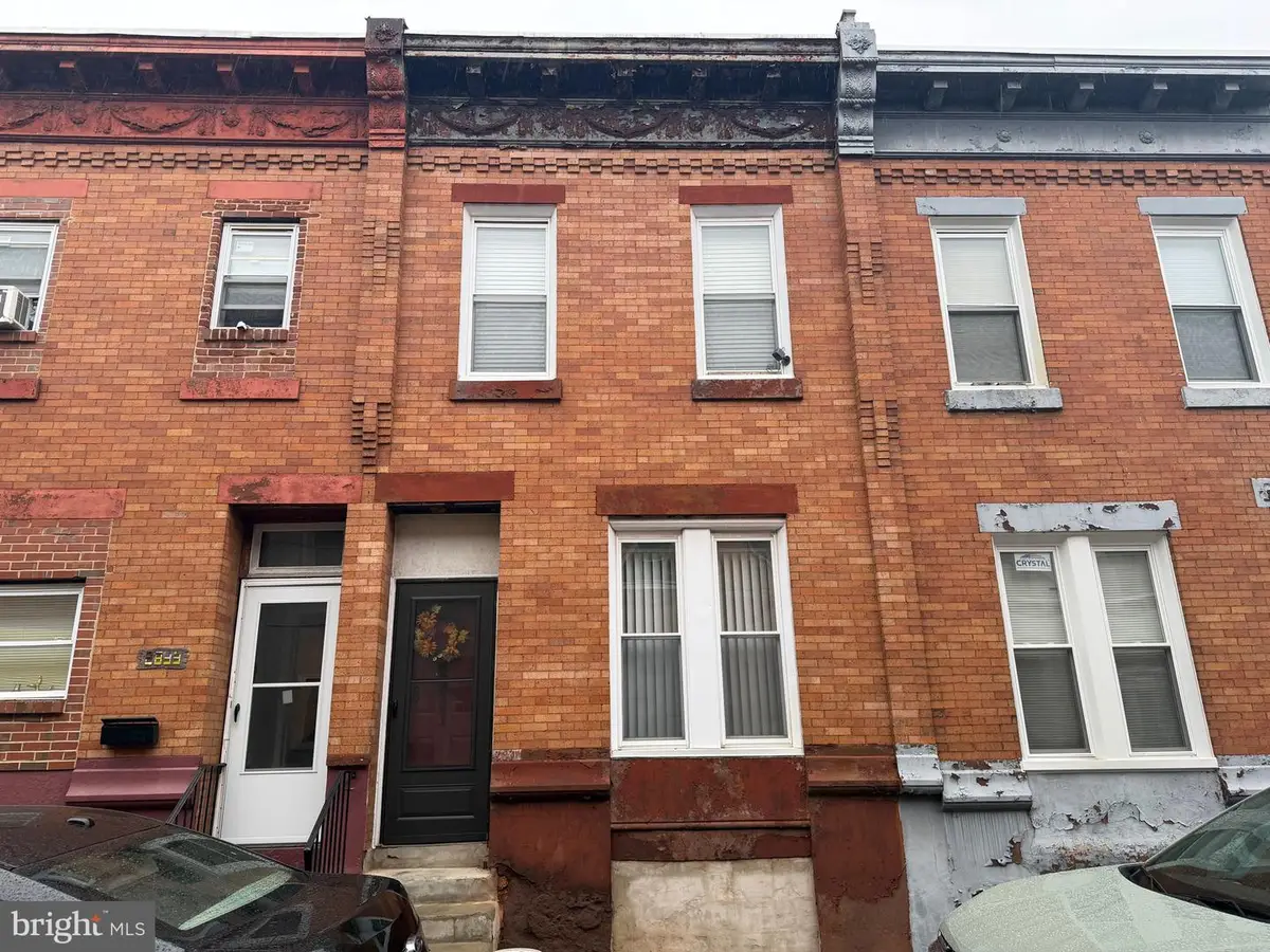 2831 W Albert St, Philadelphia, PA 19132 - #1