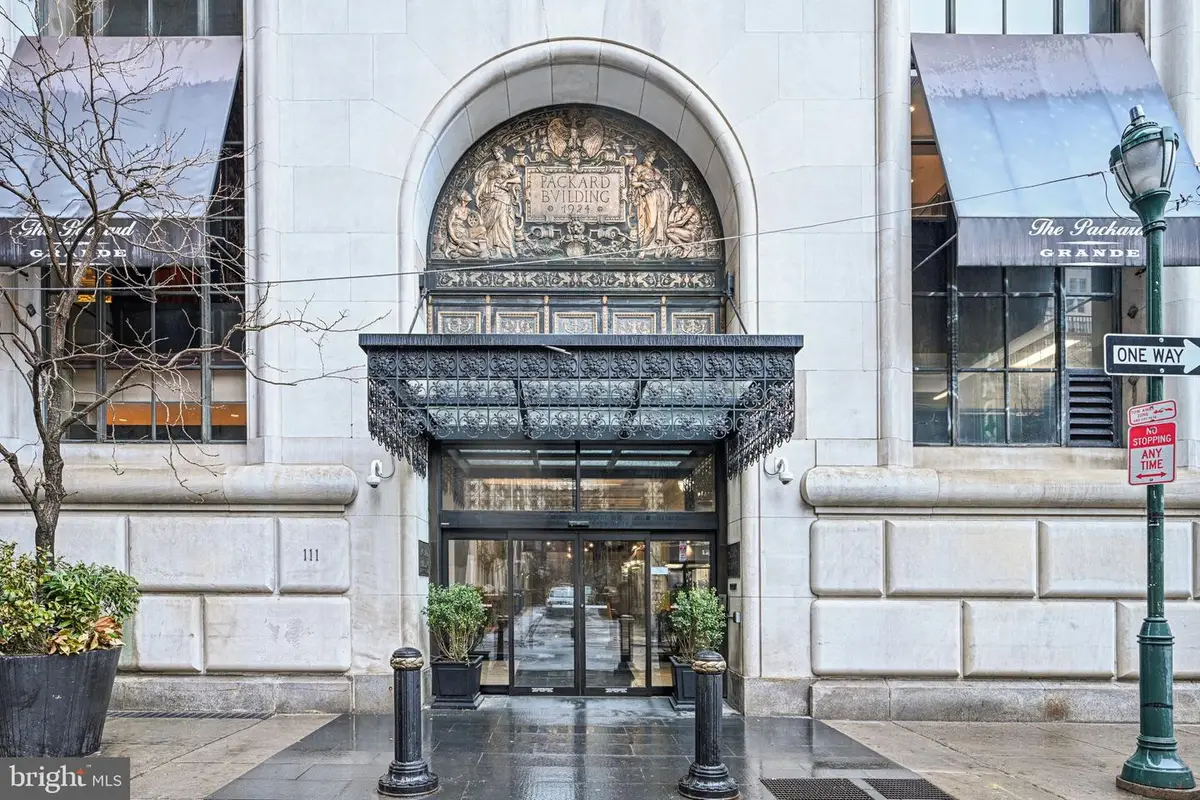 111 S 15th St #2008, Philadelphia, PA 19102 - #1