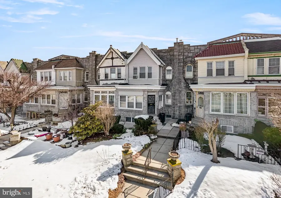 5911 E Roosevelt Blvd, Philadelphia, PA 19149 - #3