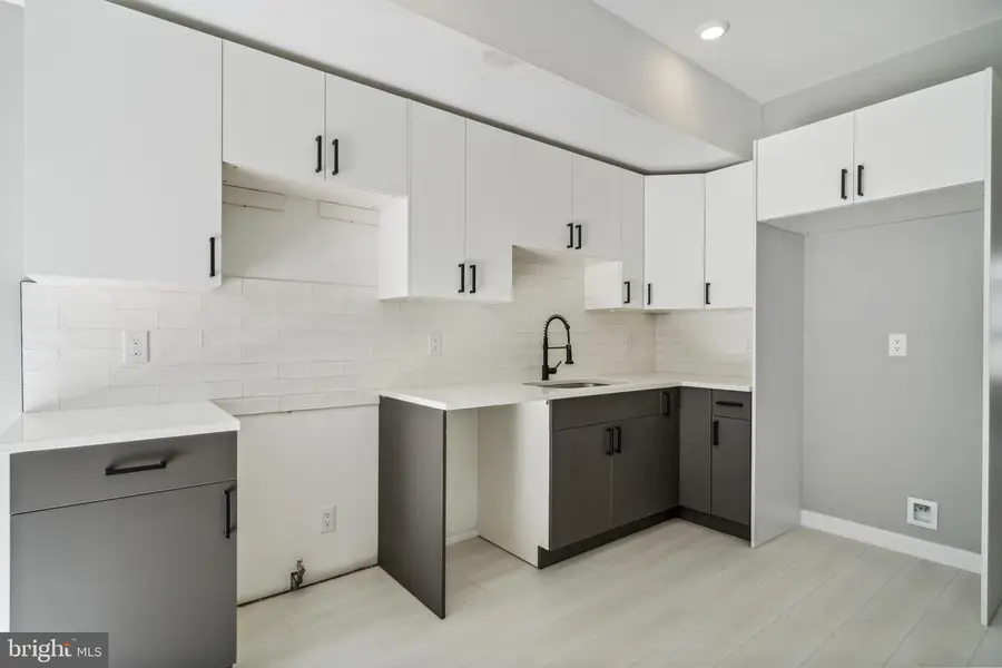 1345 W York St, Philadelphia, PA 19132 - #3