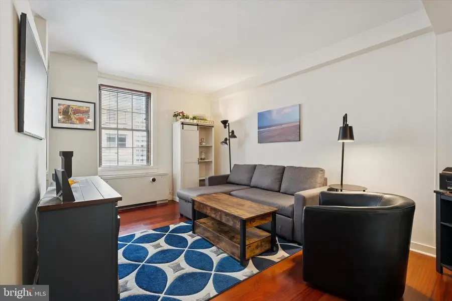 219-29 S 18th St #902, Philadelphia, PA 19103 - #3