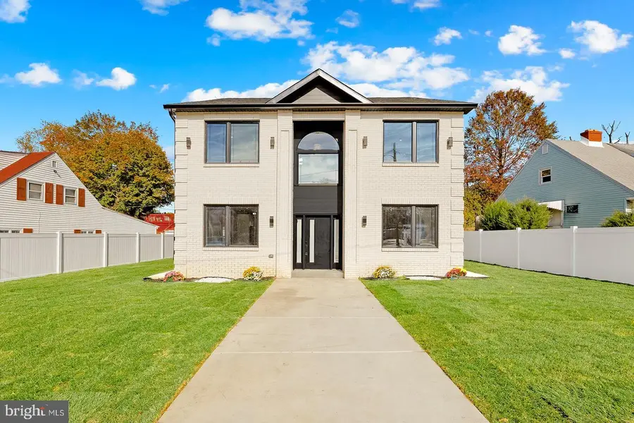 3215 Brookdale Rd, Philadelphia, PA 19114 - #2