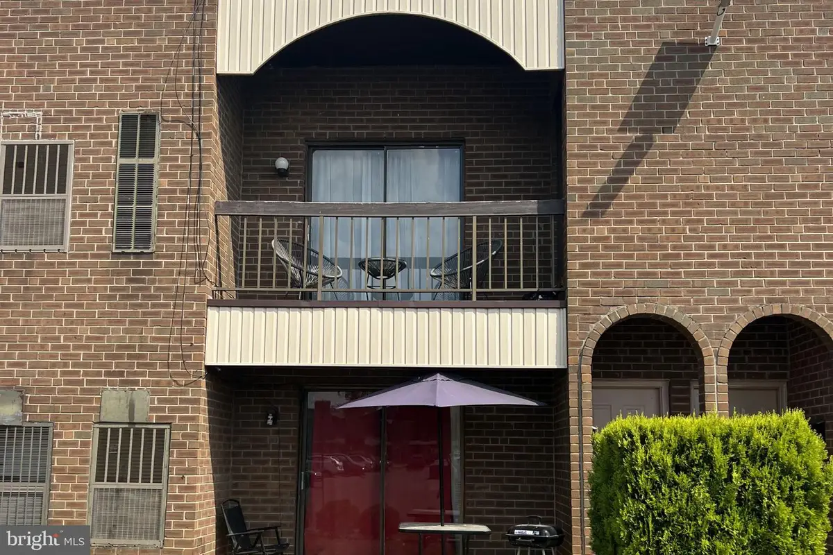 2727-00 Rhawn St, Philadelphia, PA 19152 - #1