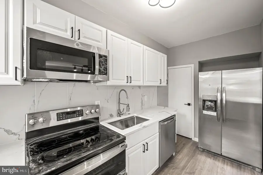 1652 W Mentor St, Philadelphia, PA 19141 - #3