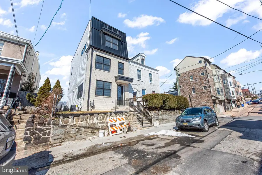 268 Dupont St, Philadelphia, PA 19128 - #2