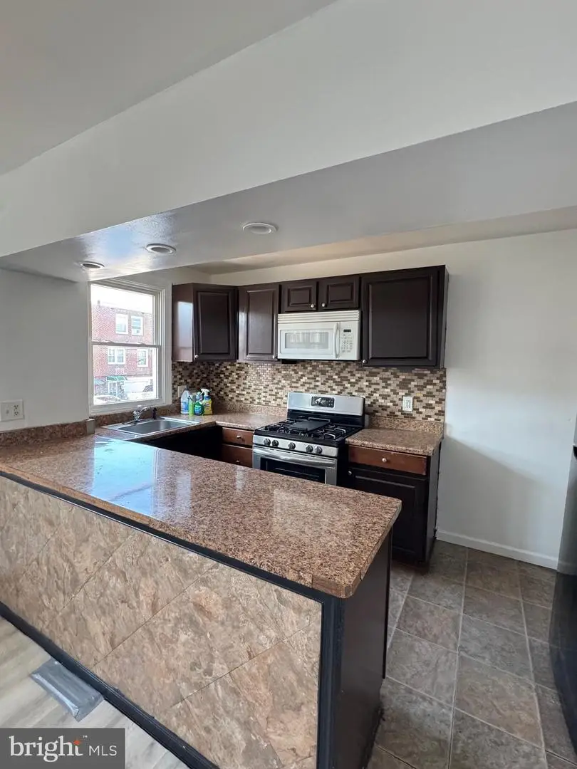 7208 Oakland St, Philadelphia, PA 19149 - #3